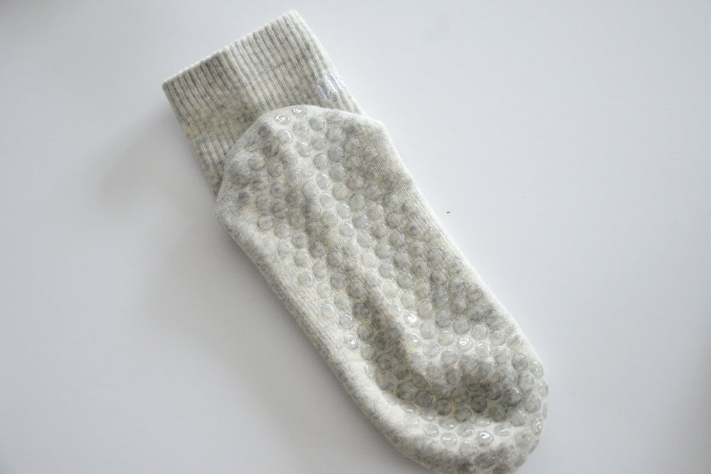Heather Grey Grip Sock